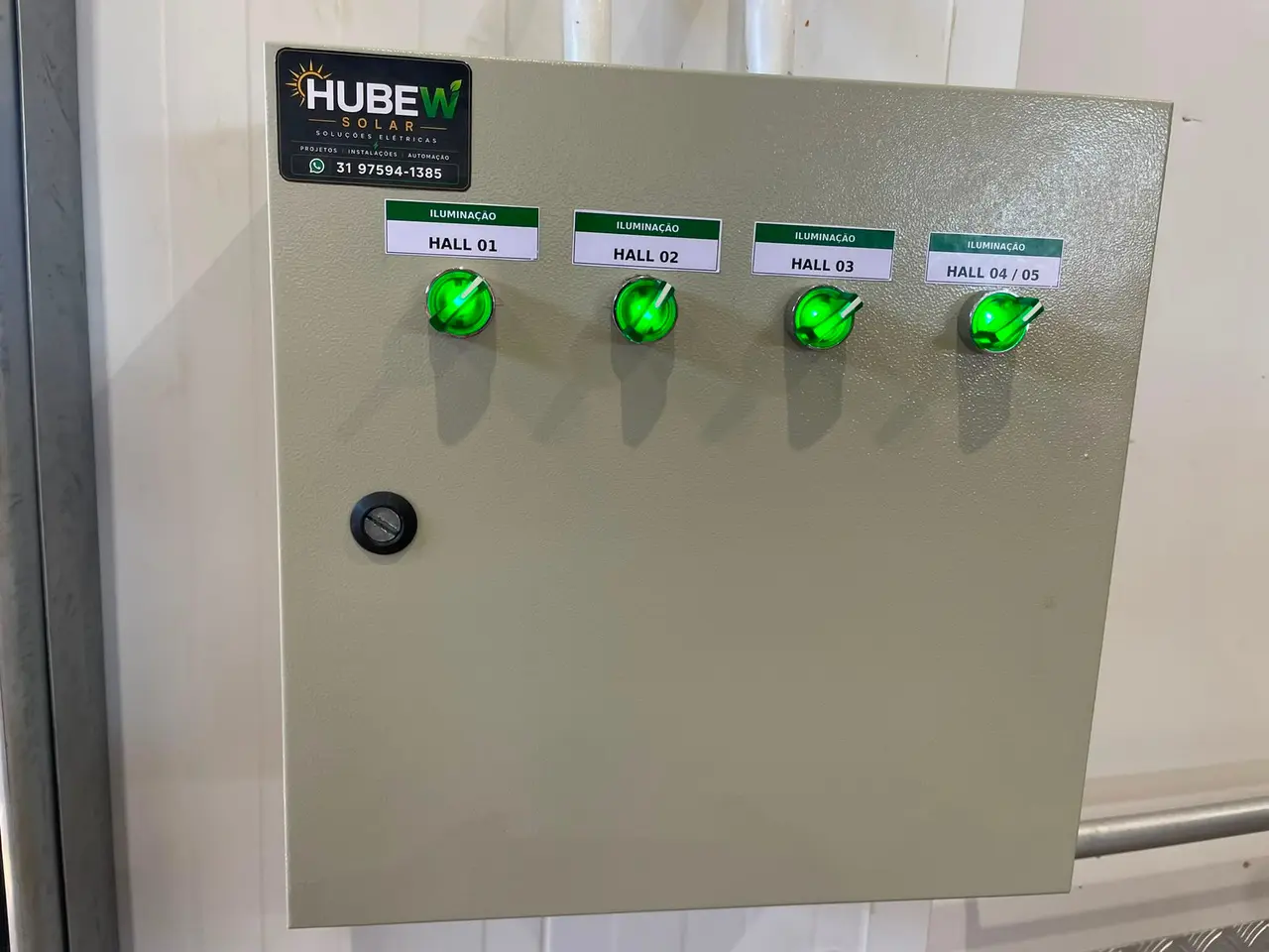 Painel de automação instalado pela HUBEW